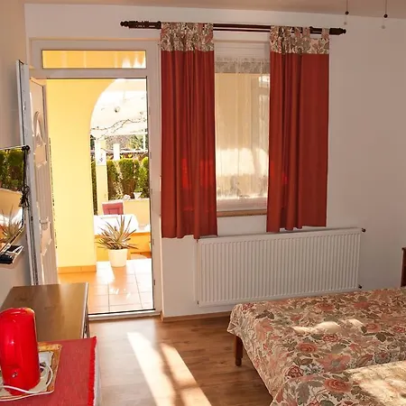Irina Haus Guest house Gyenesdias